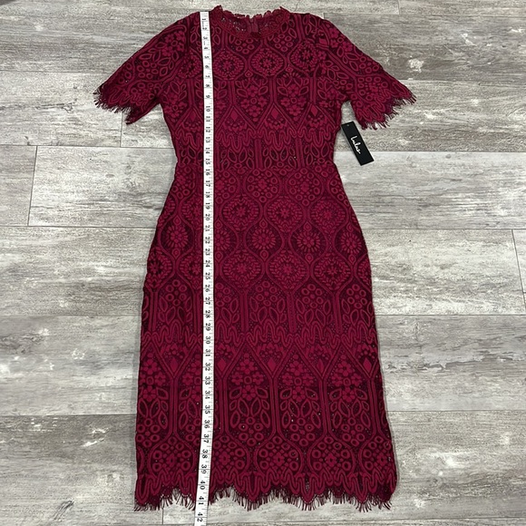 Lulus Burgundy Lace Dress - Picture 4 of 11